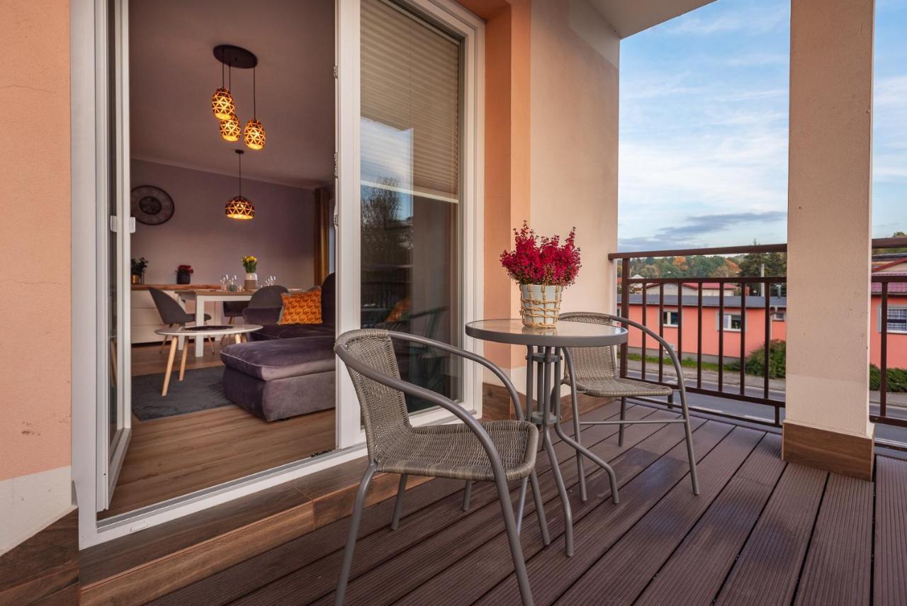 Apart Wolnosci Jelenia Gora Exterior photo